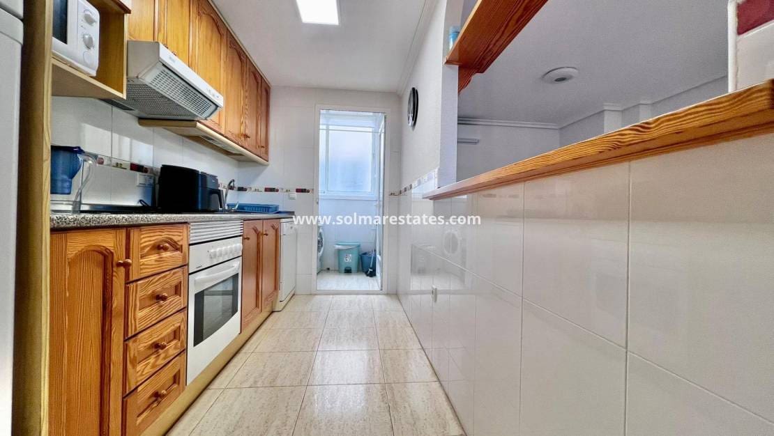 2 soverom Leilighet til salgs i Pilar de la Horadada med svømmebasseng - € 220 000 (Ref: 9616816)