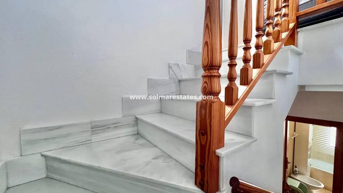 2 soverom Leilighet til salgs i Pilar de la Horadada med svømmebasseng - € 220 000 (Ref: 9616816)