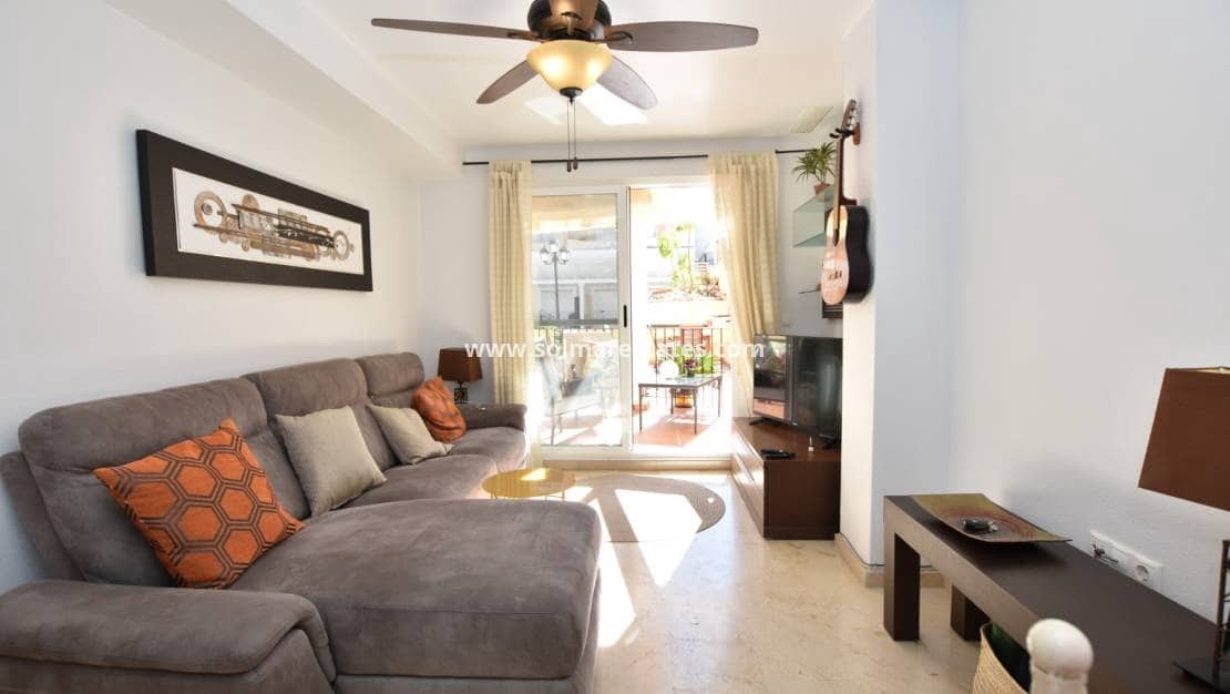 2 soveværelse Lejlighed til salg i Algorfa med swimmingpool - € 139.995 (Ref: 9616817)