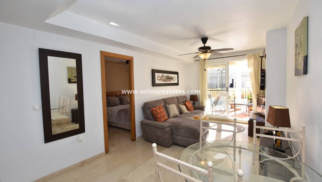 2 soveværelse Lejlighed til salg i Algorfa med swimmingpool - € 139.995 (Ref: 9616817)