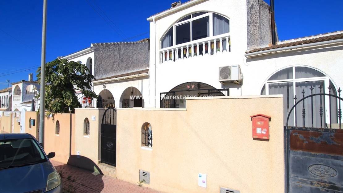 2 soveværelse Byhus til salg i Ciudad Quesada - € 165.000 (Ref: 9616818)