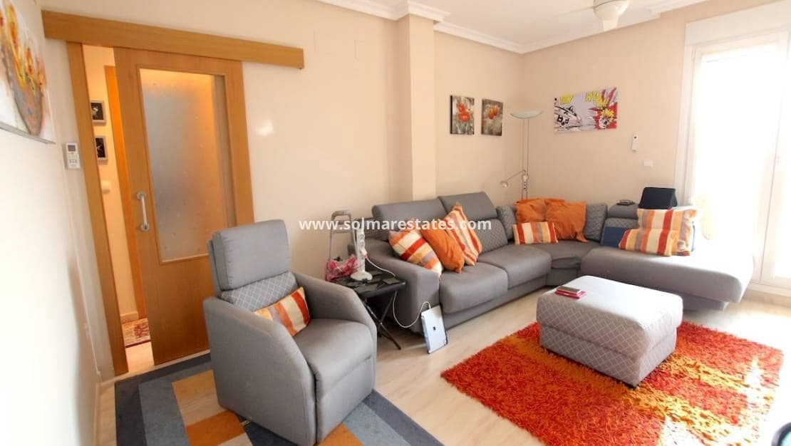 2 sovrum Lägenhet till salu i Cabo Roig med pool - 169 950 € (Ref: 9616819)