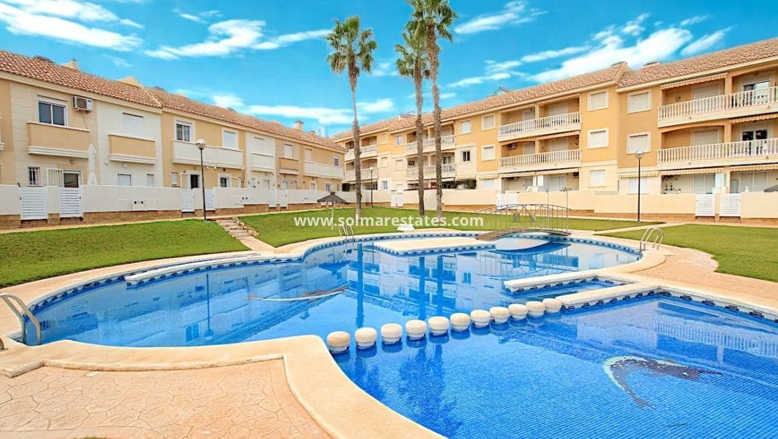 2 sovrum Lägenhet till salu i Cabo Roig med pool - 169 950 € (Ref: 9616819)