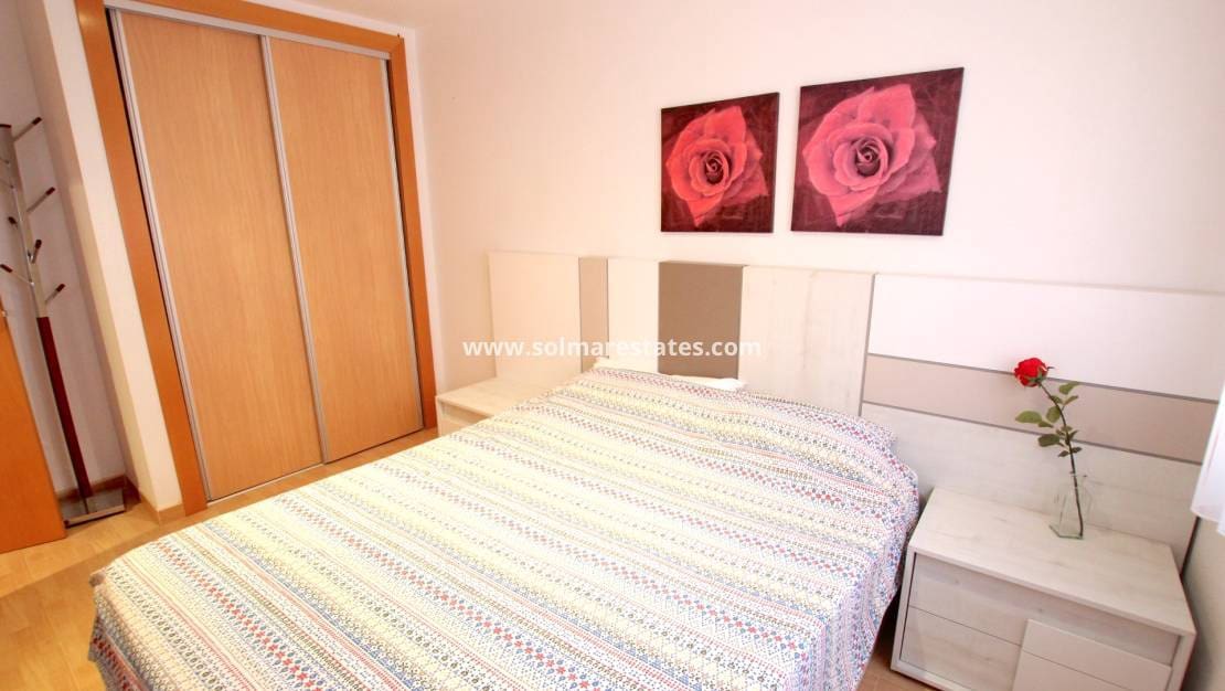 2 sypialnia Apartament na sprzedaż w Rojales z basenem - 94 500 € (Ref: 9616820)
