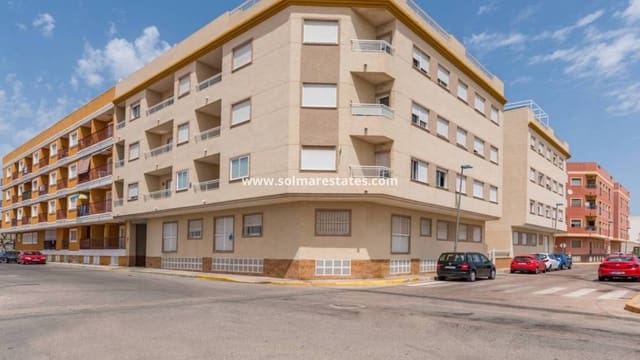2 bedroom Apartment for sale in Rojales with pool - € 94,500 (Ref: 9616820)
