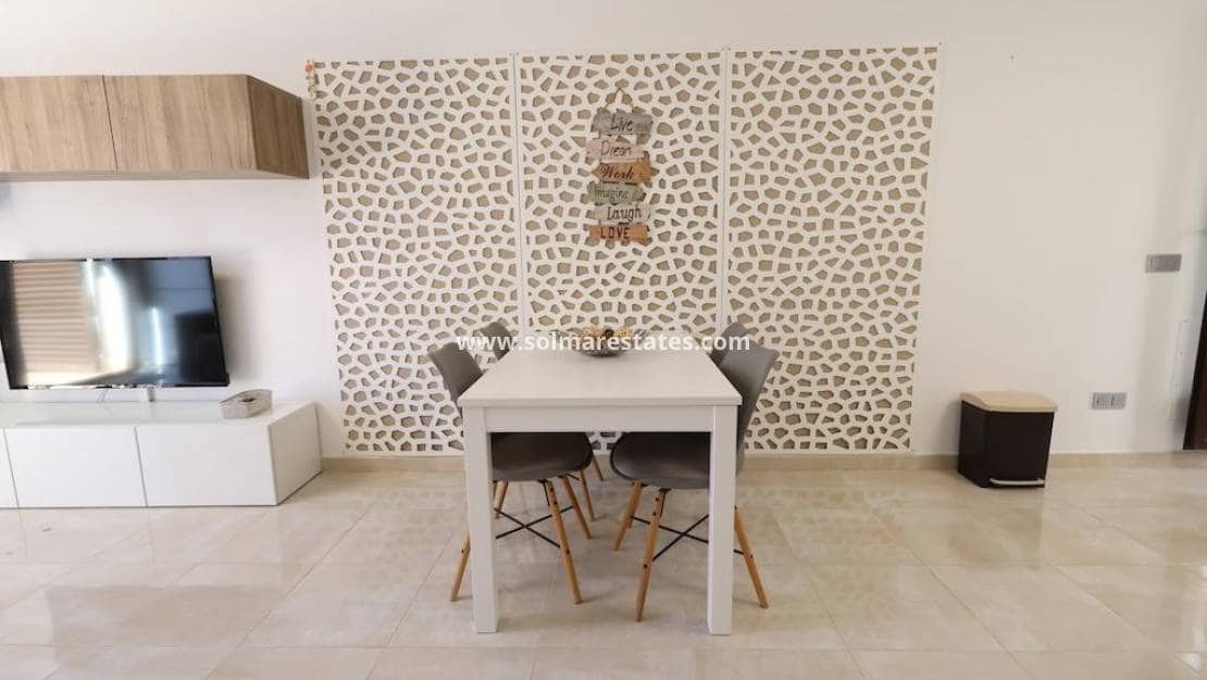 2 bedroom Apartment for sale in Cabo Roig with pool - € 185,000 (Ref: 9616823)