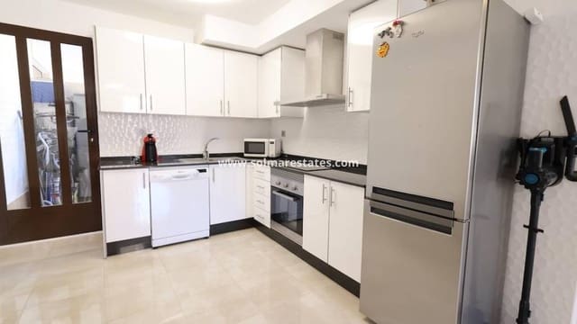 2 bedroom Apartment for sale in Cabo Roig, Orihuela with pool - € 185,000 (Ref: 9616823)