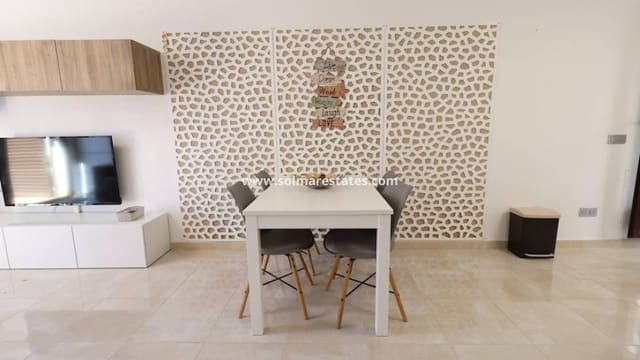 2 bedroom Apartment for sale in Cabo Roig, Orihuela with pool - € 185,000 (Ref: 9616823)