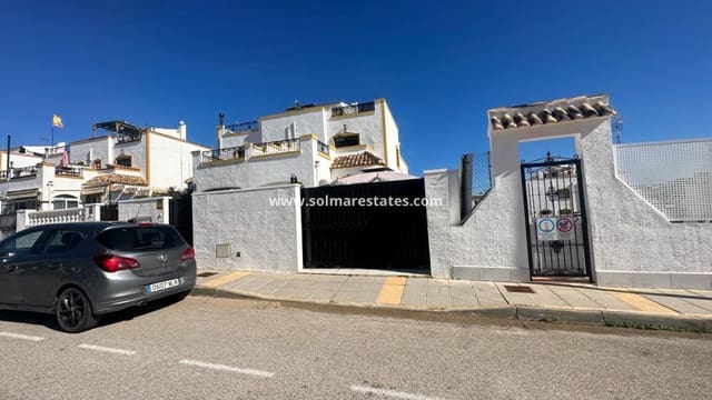 3 Zimmer Haus zu verkaufen in Los Montesinos mit Pool - 220.000 € (Ref: 9616824)