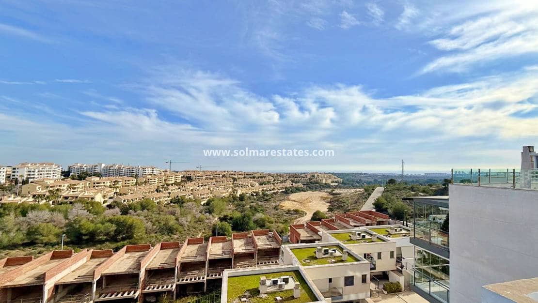 Apartamento de 2 habitaciones en Campoamor en venta con piscina - 299.000 € (Ref: 9618455)
