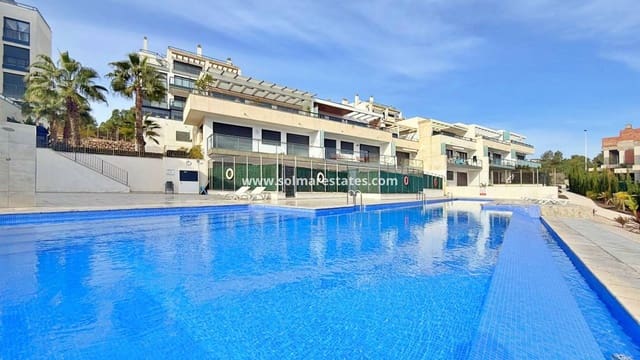Apartamento de 2 habitaciones en Campoamor, Orihuela en venta con piscina - 299.000 € (Ref: 9618455)