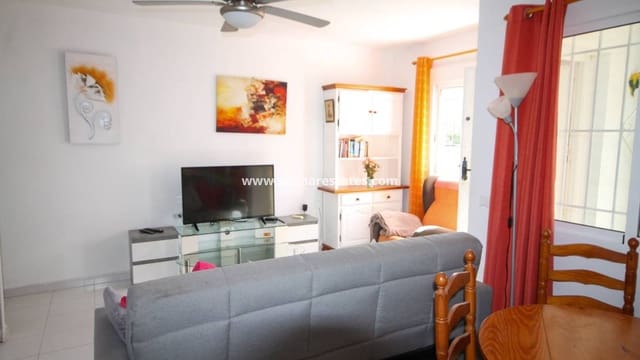 1 chambre Appartement à vendre à Villamartin, Orihuela avec piscine - 105 000 € (Ref: 9620680)