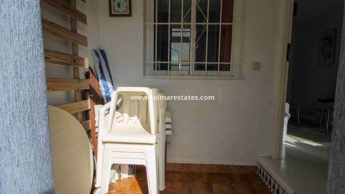 1 sypialnia Apartament na sprzedaż w Villamartin z basenem - 105 000 € (Ref: 9620680)