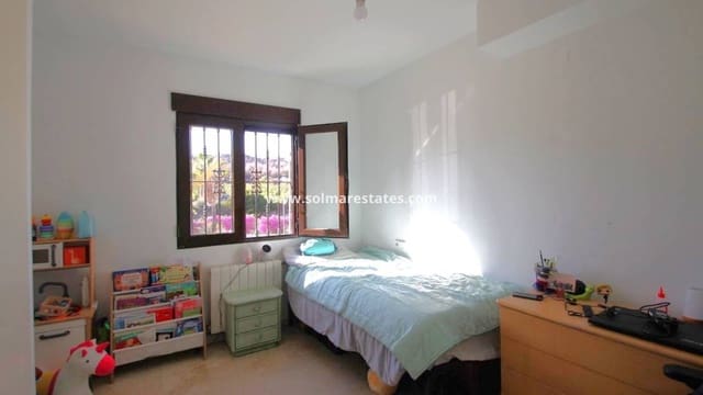 3 makuuhuone Huoneisto myytävänä paikassa Villamartin, Orihuela mukana uima-altaan - 215 000 € (Ref: 9622698)