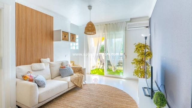 2 makuuhuone Omakotitalo myytävänä paikassa Algorfa mukana uima-altaan - 155 000 € (Ref: 9622918)