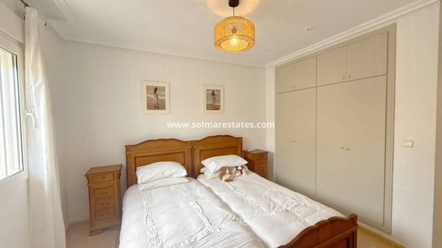 2 bedroom Townhouse for sale in La Zenia, Orihuela with pool - € 249,950 (Ref: 9622919)