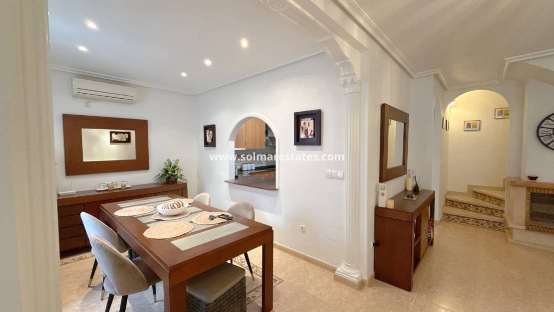 2 bedroom Townhouse for sale in La Zenia with pool - € 249,950 (Ref: 9622919)