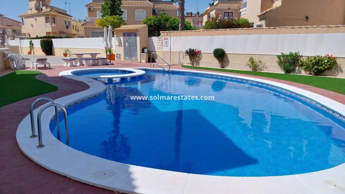 2 bedroom Townhouse for sale in La Zenia with pool - € 249,950 (Ref: 9622919)