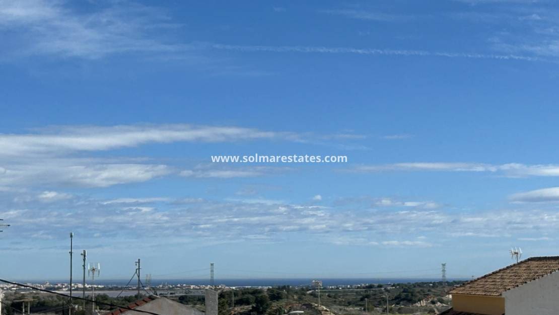 2 soveværelse Lejlighed til salg i San Miguel de Salinas - € 155.000 (Ref: 9622921)