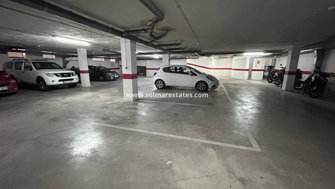 2 soveværelse Lejlighed til salg i San Miguel de Salinas - € 155.000 (Ref: 9622921)