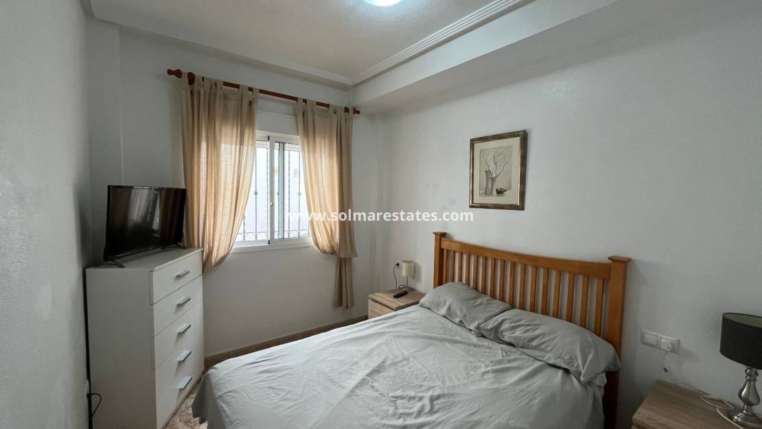 2 sypialnia Apartament na sprzedaż w Orihuela Costa z basenem - 169 995 € (Ref: 9624051)