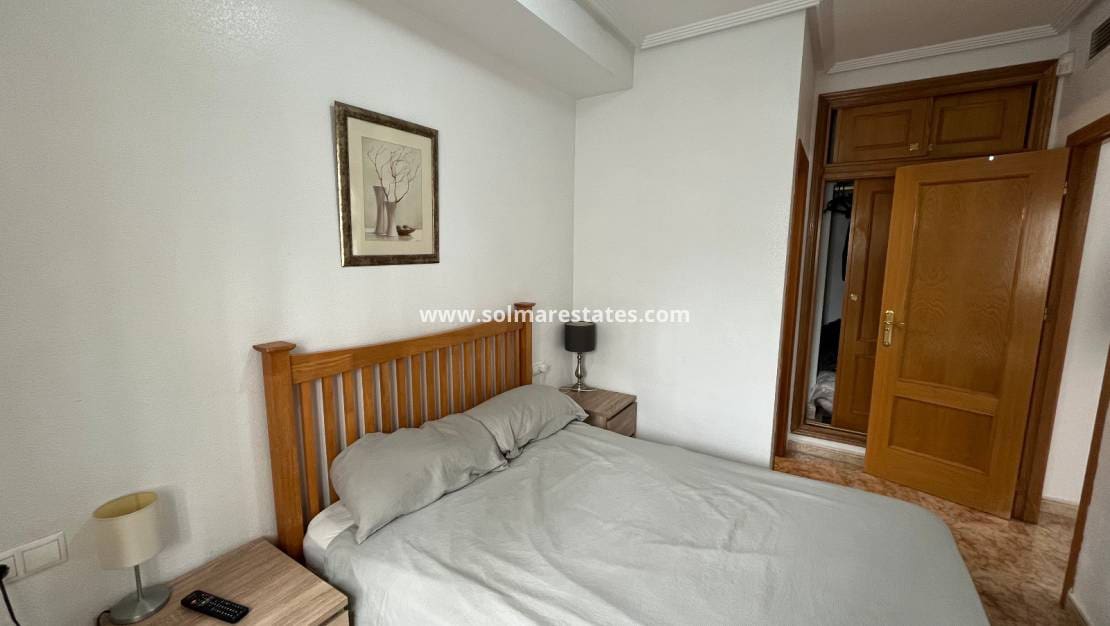 2 sypialnia Apartament na sprzedaż w Orihuela Costa z basenem - 169 995 € (Ref: 9624051)