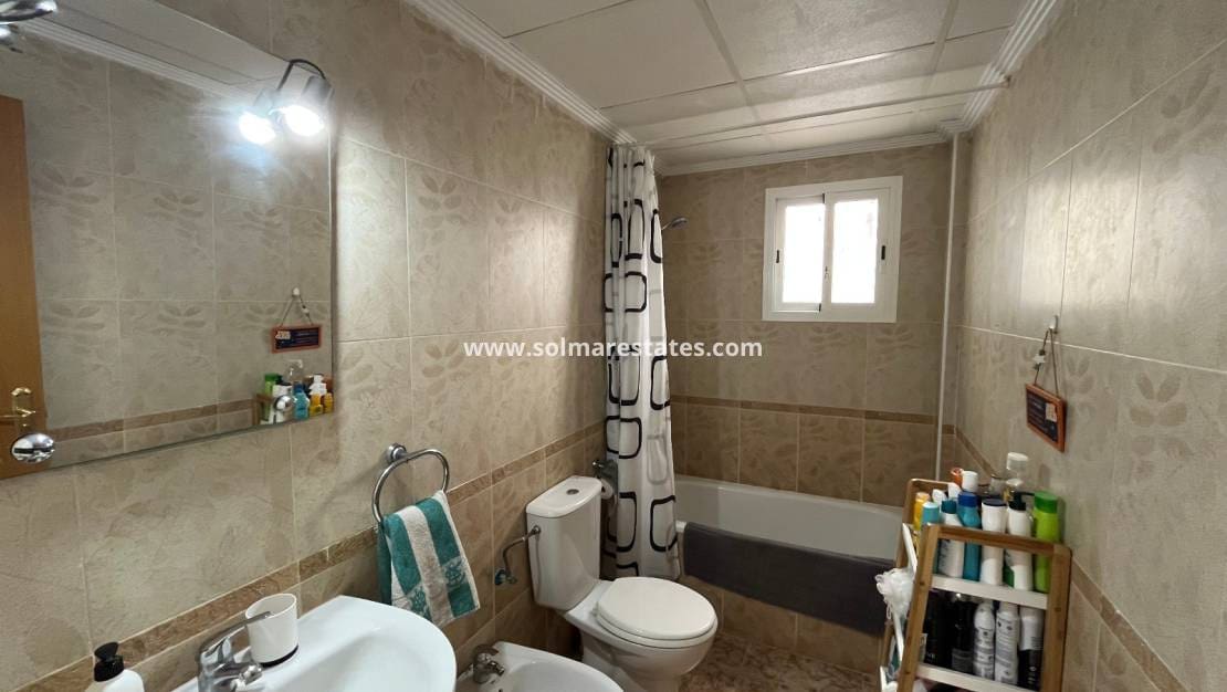2 sypialnia Apartament na sprzedaż w Orihuela Costa z basenem - 169 995 € (Ref: 9624051)