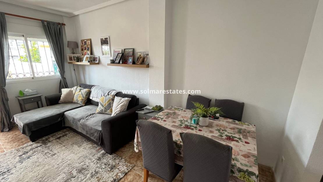 2 sypialnia Apartament na sprzedaż w Orihuela Costa z basenem - 169 995 € (Ref: 9624051)