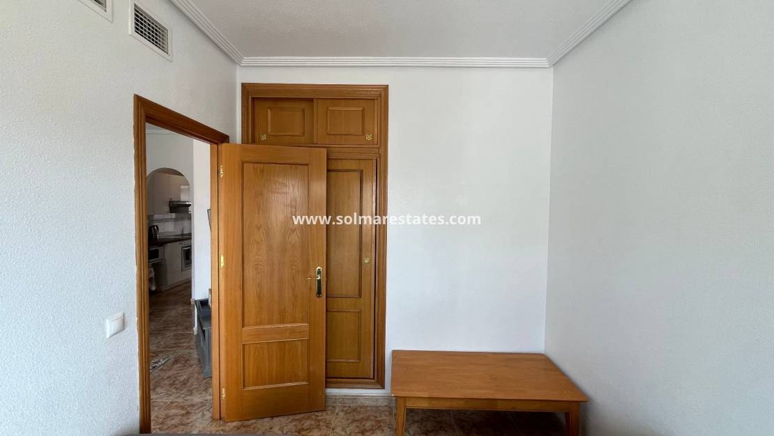 2 sypialnia Apartament na sprzedaż w Orihuela Costa z basenem - 169 995 € (Ref: 9624051)