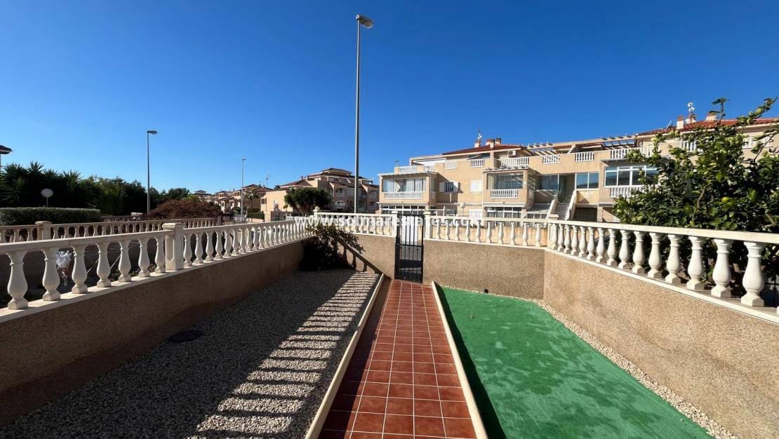 2 sypialnia Apartament na sprzedaż w Orihuela Costa z basenem - 169 995 € (Ref: 9624051)