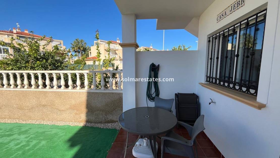 2 sypialnia Apartament na sprzedaż w Orihuela Costa z basenem - 169 995 € (Ref: 9624051)