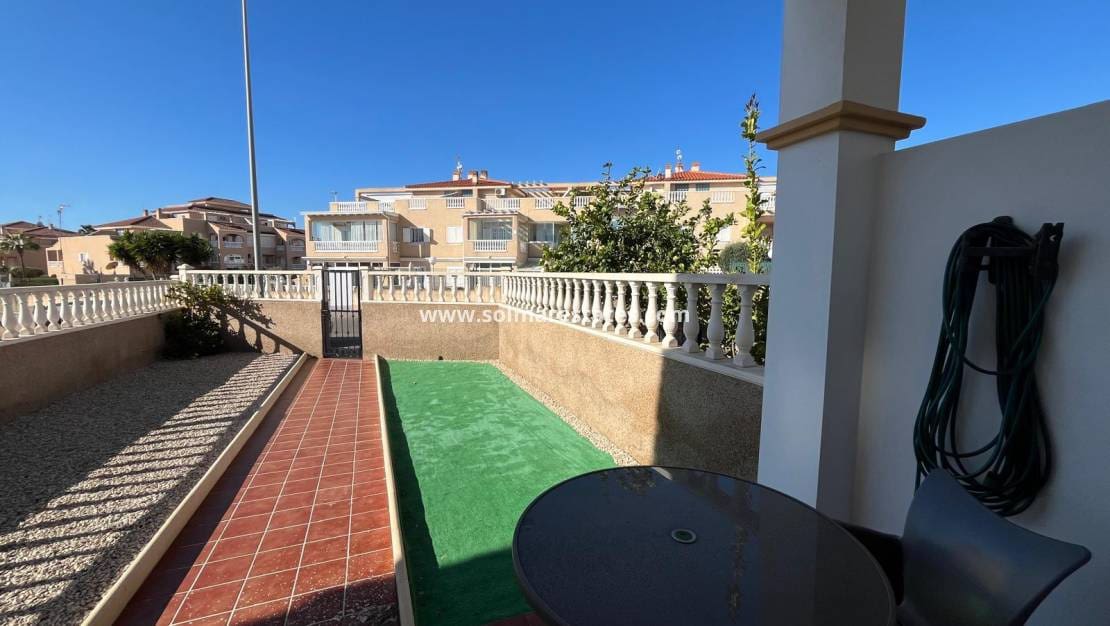 2 sypialnia Apartament na sprzedaż w Orihuela Costa z basenem - 169 995 € (Ref: 9624051)