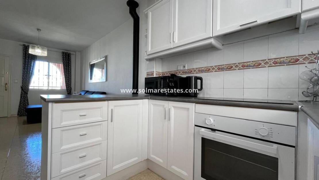 2 slaapkamer Appartement te koop in Villamartin met zwembad - € 165.000 (Ref: 9626313)