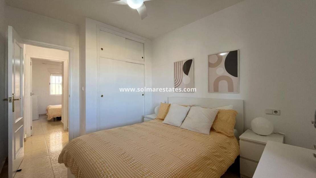 2 slaapkamer Appartement te koop in Villamartin met zwembad - € 165.000 (Ref: 9626313)