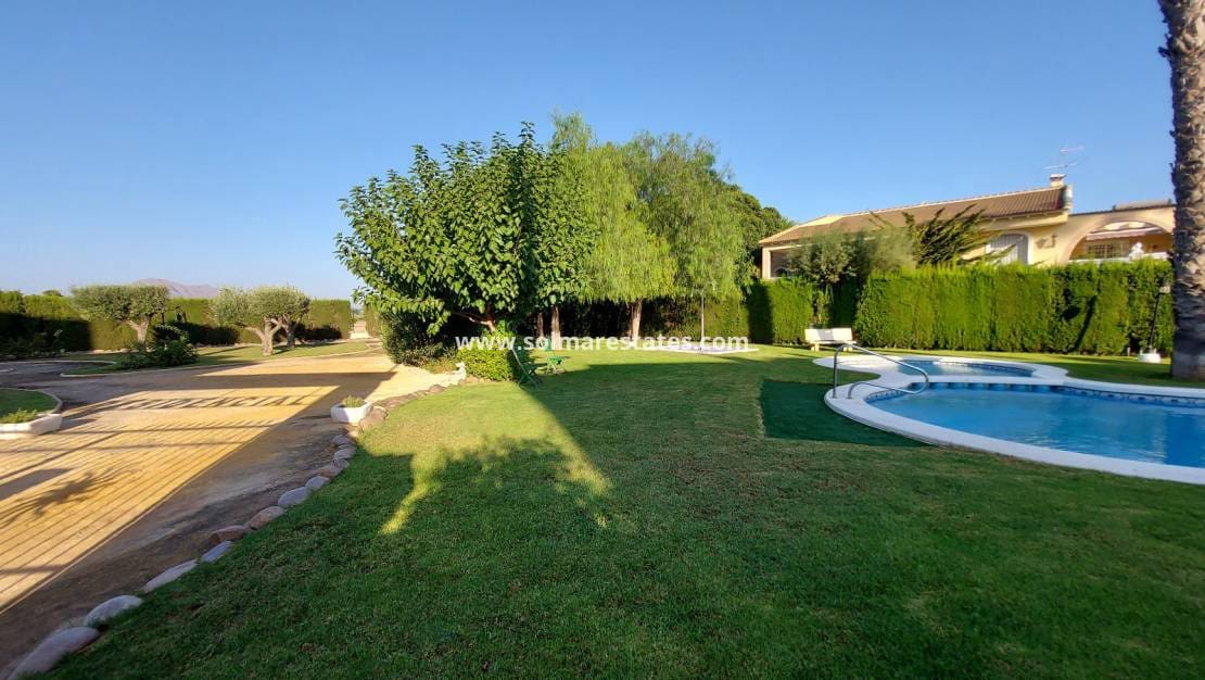 2 chambre Maison de Ville à vendre à Catral avec piscine - 159 995 € (Ref: 9635035)