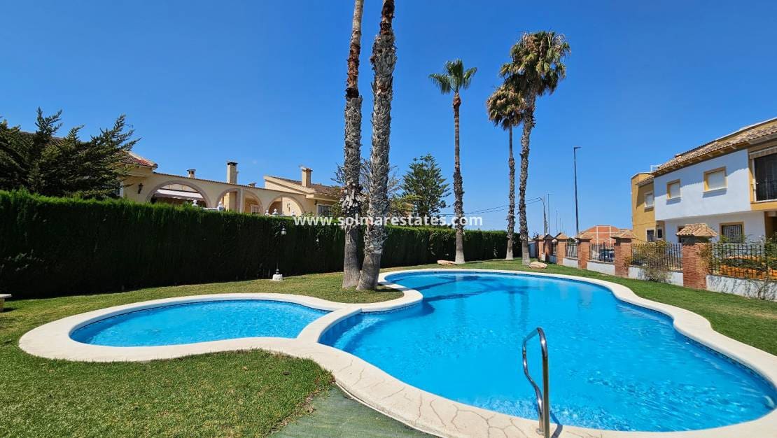 2 chambre Maison de Ville à vendre à Catral avec piscine - 159 995 € (Ref: 9635035)