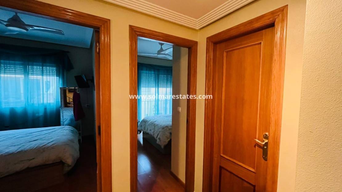 2 bedroom Townhouse for sale in Catral with pool - € 159,995 (Ref: 9635035)