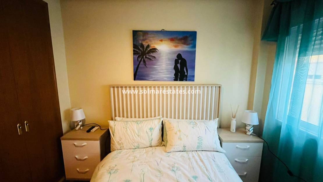 2 bedroom Townhouse for sale in Catral with pool - € 159,995 (Ref: 9635035)