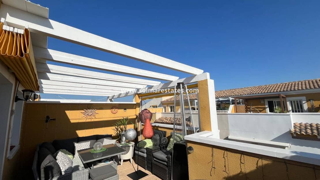 2 bedroom Townhouse for sale in Catral with pool - € 159,995 (Ref: 9635035)