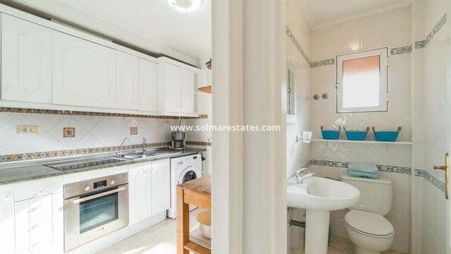 2 sypialnia Dom blizniak na sprzedaż w Playa Flamenca, Orihuela z basenem - 195 000 € (Ref: 9641010)