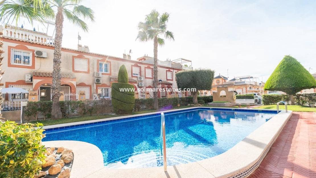 2 sypialnia Dom blizniak na sprzedaż w Playa Flamenca z basenem - 195 000 € (Ref: 9641010)