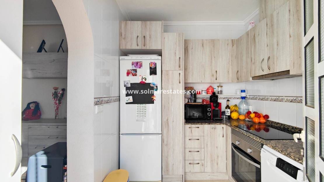 2 chambre Villa/Maison Semi-Mitoyenne à vendre à Ciudad Quesada avec piscine - 249 000 € (Ref: 9641012)