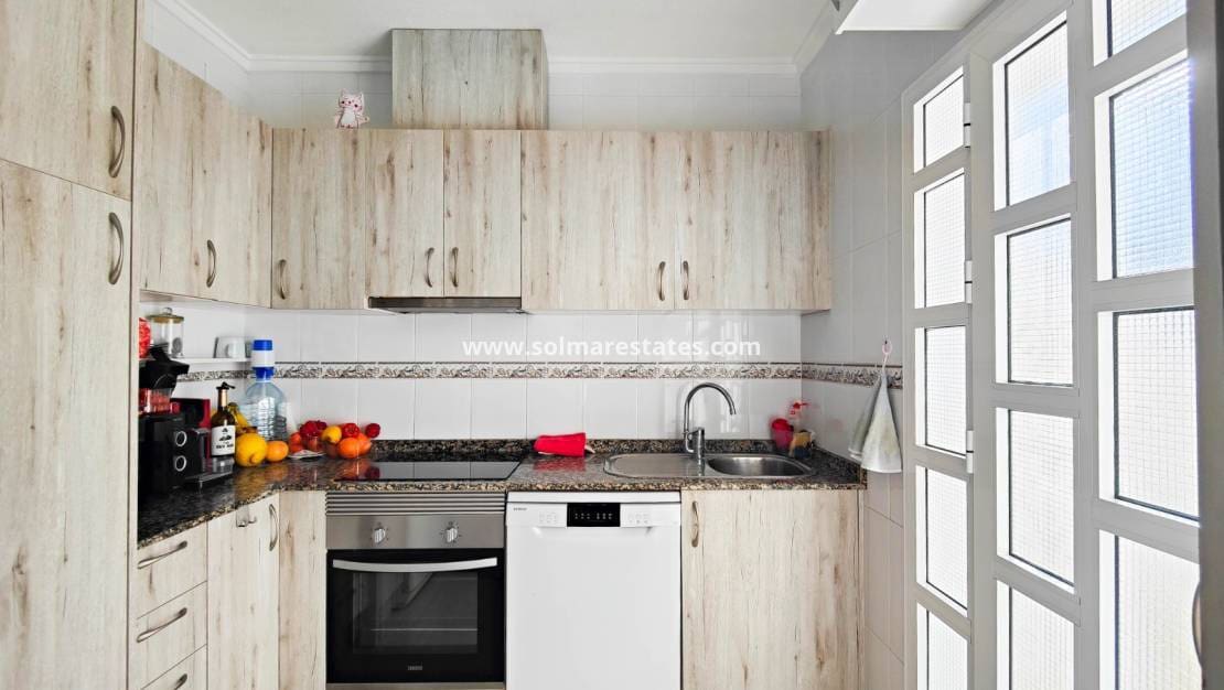 2 chambre Villa/Maison Semi-Mitoyenne à vendre à Ciudad Quesada avec piscine - 249 000 € (Ref: 9641012)