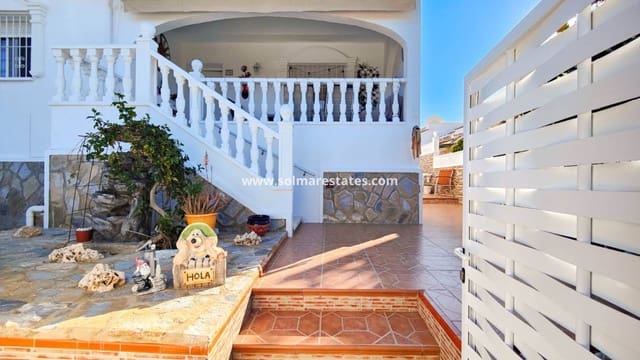 2 chambre Villa/Maison Semi-Mitoyenne à vendre à Ciudad Quesada, Rojales avec piscine - 249 000 € (Ref: 9641012)