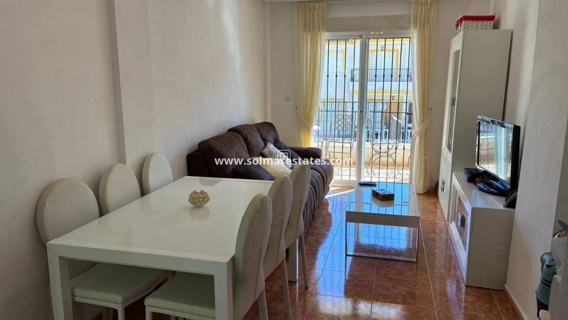 2 quarto Apartamento para venda em Algorfa com piscina - 120 000 € (Ref: 9642426)