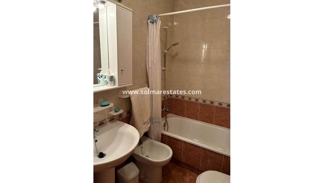 2 quarto Apartamento para venda em Algorfa com piscina - 120 000 € (Ref: 9642426)