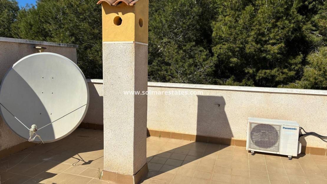 2 quarto Apartamento para venda em Algorfa com piscina - 120 000 € (Ref: 9642426)