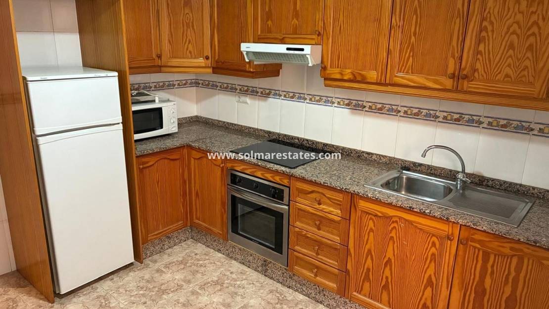 3 slaapkamer Appartement te koop in Almoradi - € 124.950 (Ref: 9642427)