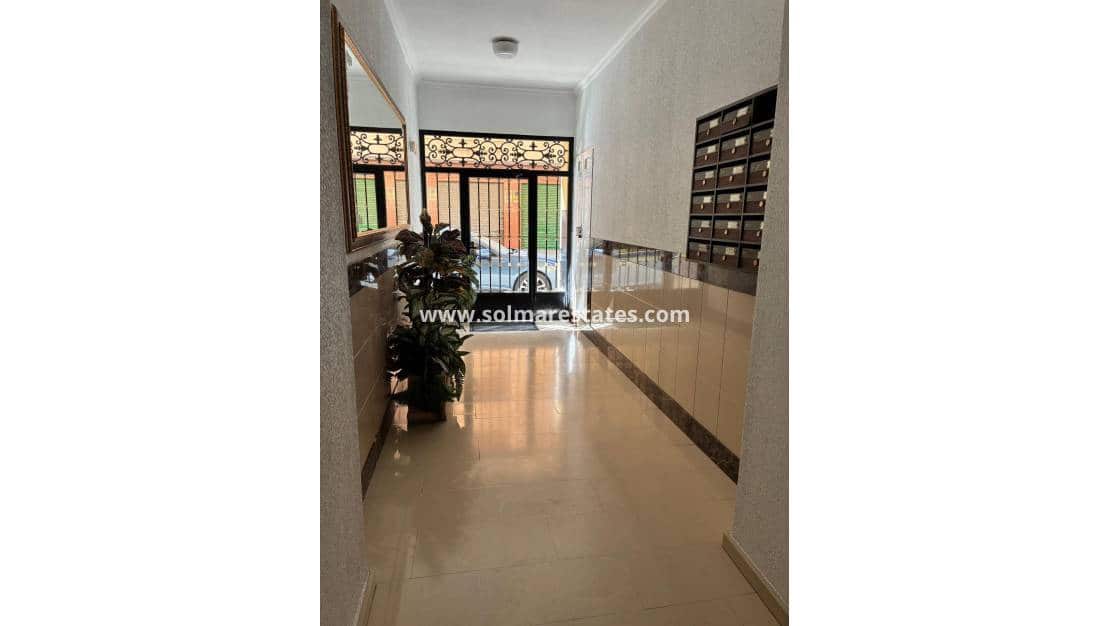 3 slaapkamer Appartement te koop in Almoradi - € 124.950 (Ref: 9642427)