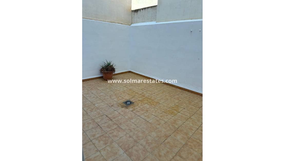 3 slaapkamer Appartement te koop in Almoradi - € 124.950 (Ref: 9642427)